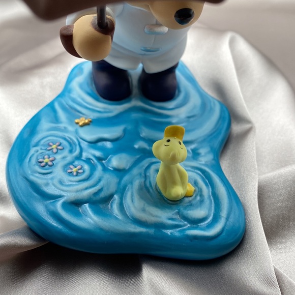 Disney Pooh and friends we’ll share forever whatever the weather figurine - Picture 7 of 7